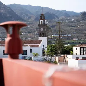  Vakantiehuis Tenohomes Rustic House With Terrace & Nature Views Spanje